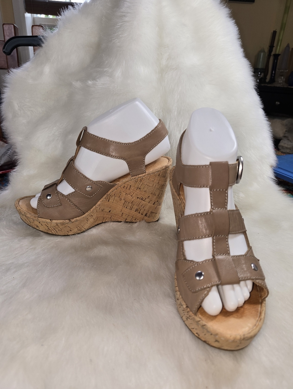 Born Womens Leather Wedge Cork-wrapped Strappy Sandals - Picture 4 of 14